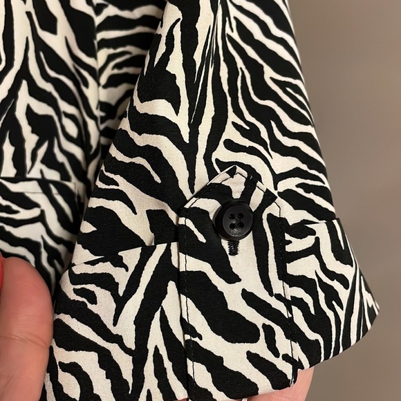 Essential PLUS ZIBRA print button up shirt blouse polyester short sleeve 3X - Picture 5 of 12